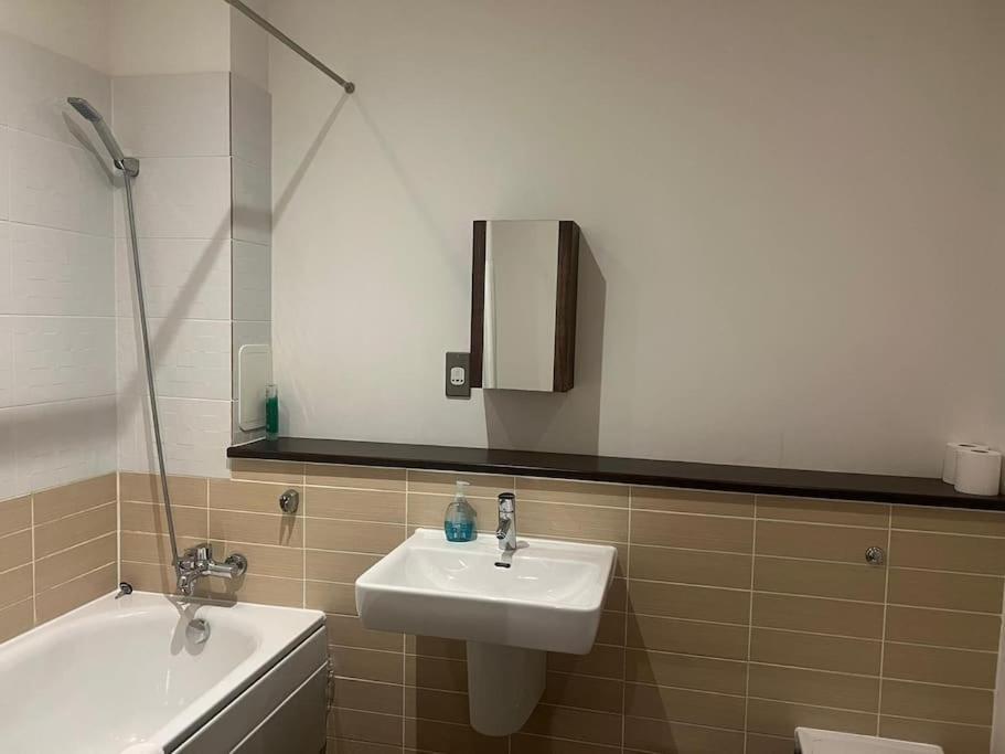 Modern 2Bd2Bath Apart Citycentre Глазгоу Екстериор снимка
